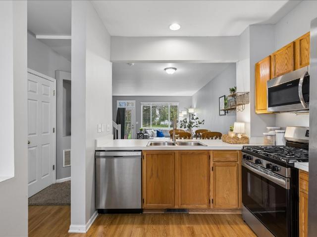 Condo for sale in Country Homes at Kimball Farms, Carpentersville