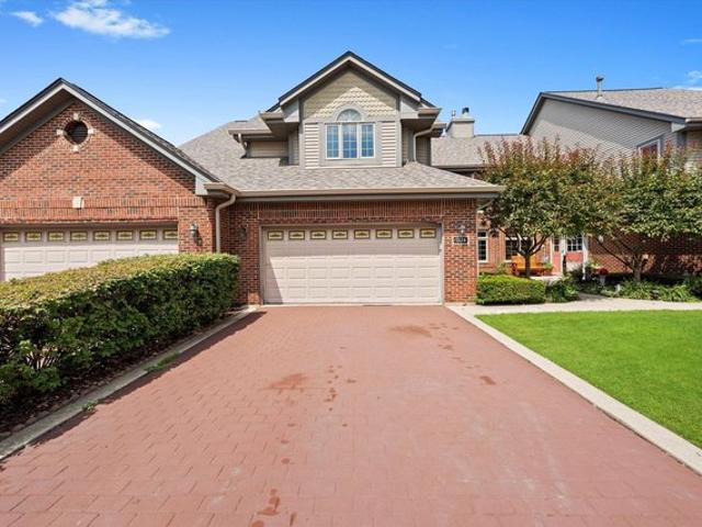 Townhouse for sale in Tinley Park, Illinois