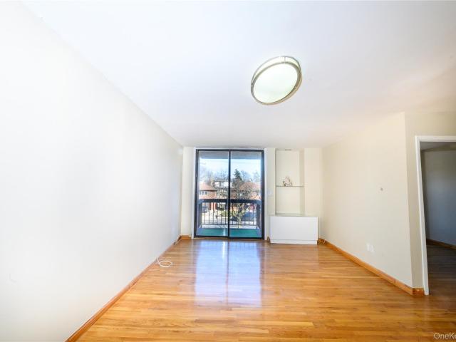 Condo for sale in Queens, Arverne
