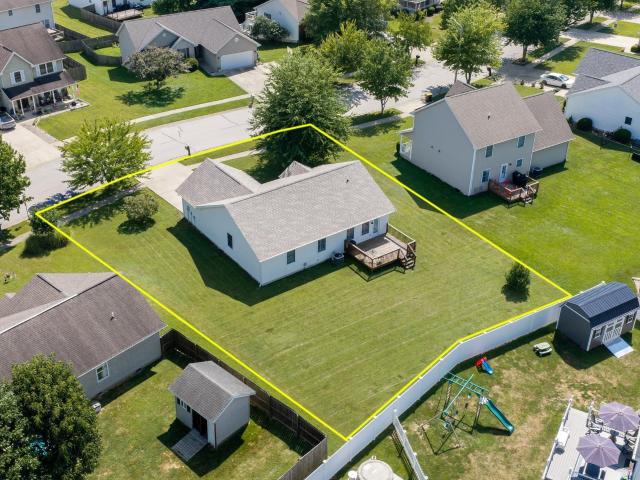 House for sale in Ellettsville, Indiana