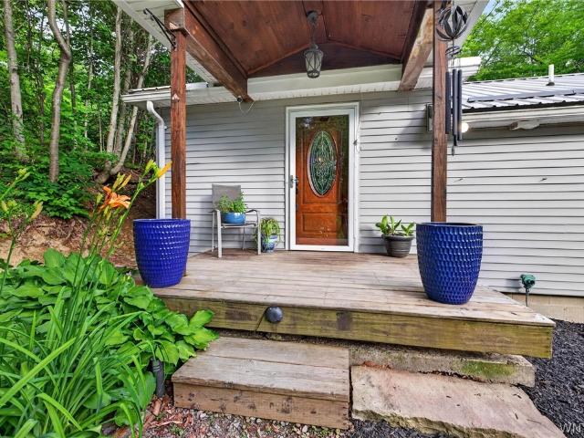 House for sale in Boston, New York
