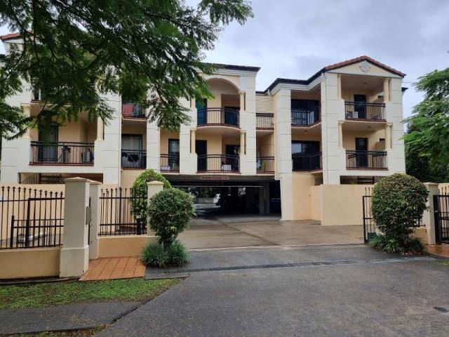 Apartment for rent in Toombul, Queensland