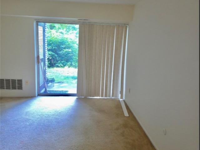 Condo for sale in Moon, Pennsylvania