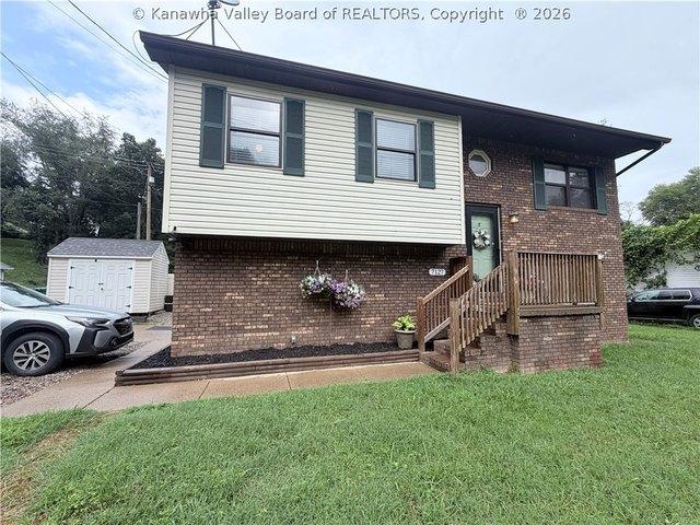 House for sale in Scott Depot, West Virginia