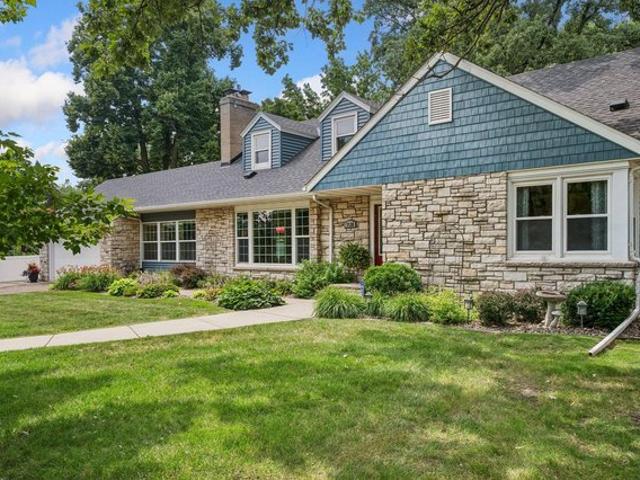 House for sale in Hennepin, Minnesota