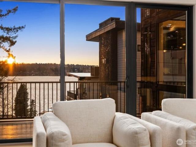 House for sale in Kirkland, Washington