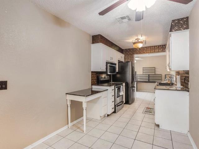 Condo for sale in Bethany, Oklahoma