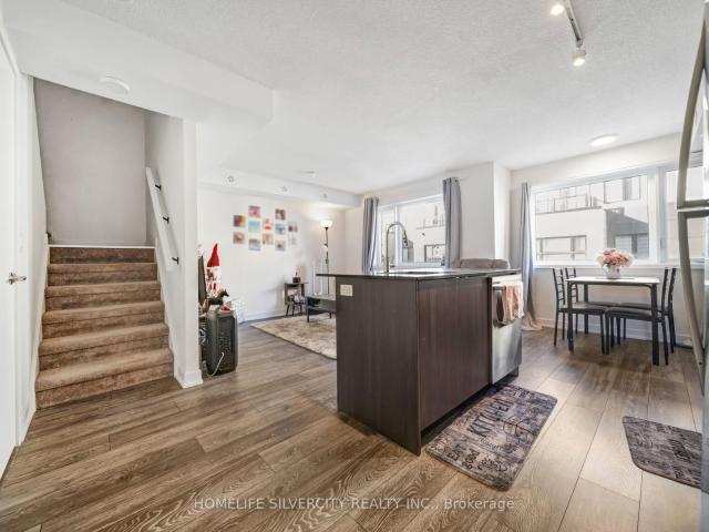 Condo for sale in Burlington, Ontario