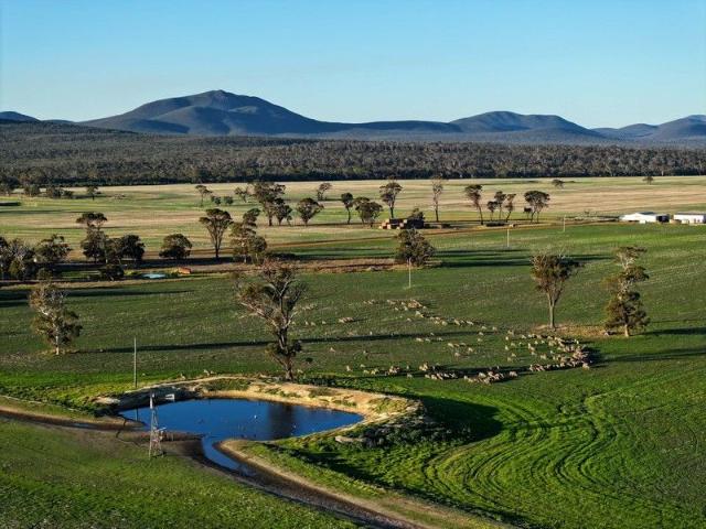 Cottage for sale in Kendenup, Western Australia