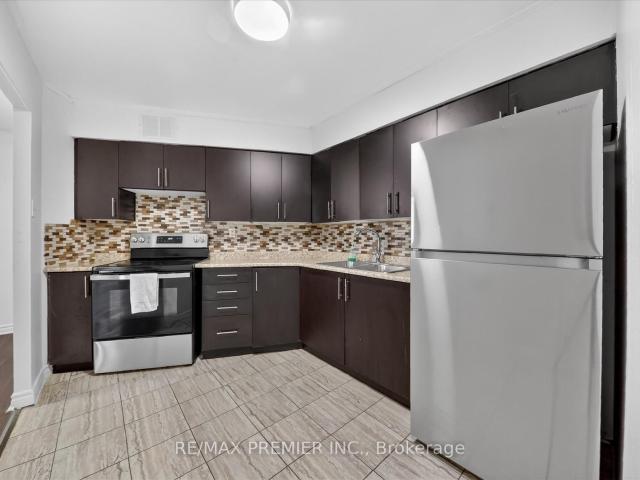 Condo for rent in Woburn, Ontario