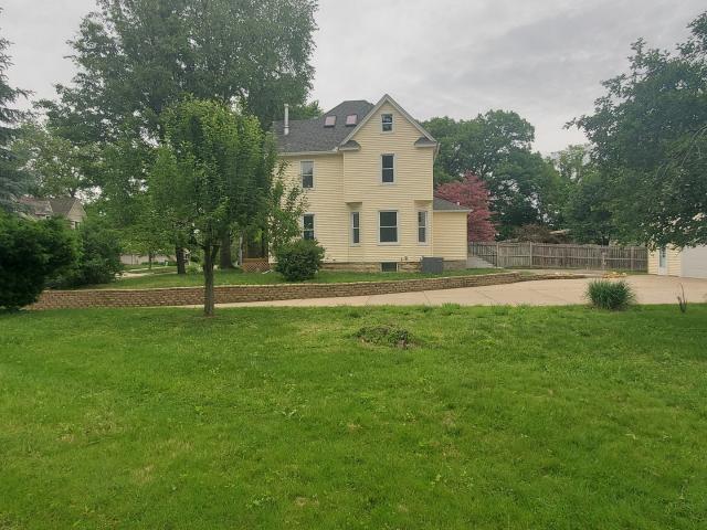 House for sale in Moline, Illinois