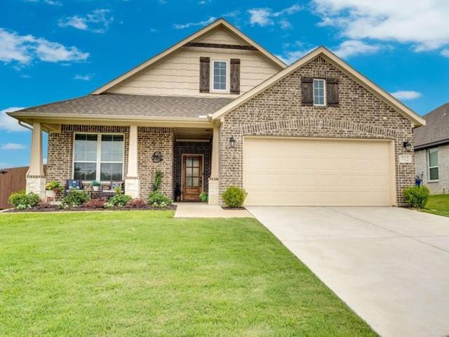 House for sale in Ellis, Texas