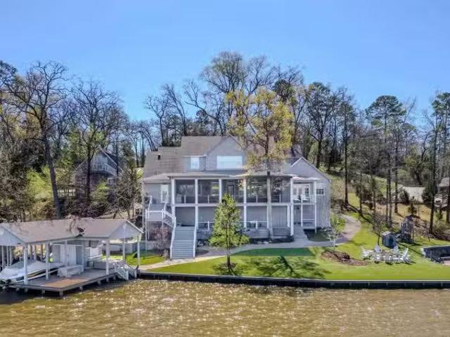 House for sale in Sulphur Springs