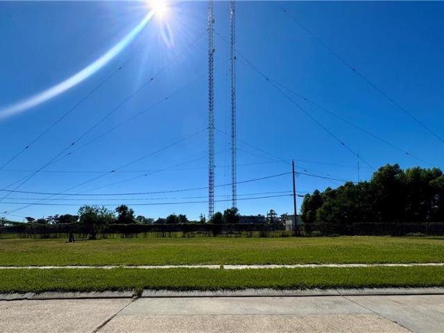 Land for sale in Chalmette, Louisiana