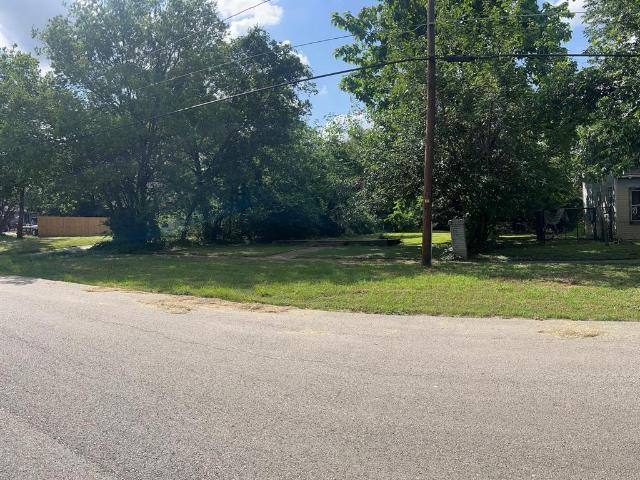 Property for sale in Navarro, Texas