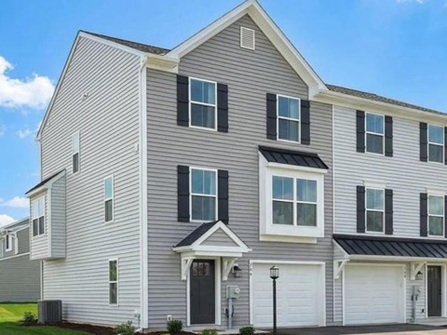 Townhouse for sale in Pennsburg, Pennsylvania