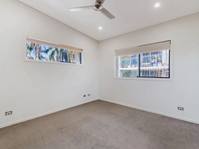Apartment for rent in Toombul, Queensland