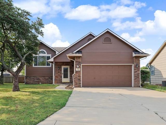 House for sale in Augusta, Butler County