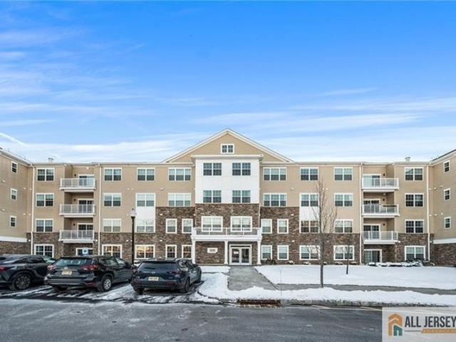 Condo for sale in Piscataway, New Jersey
