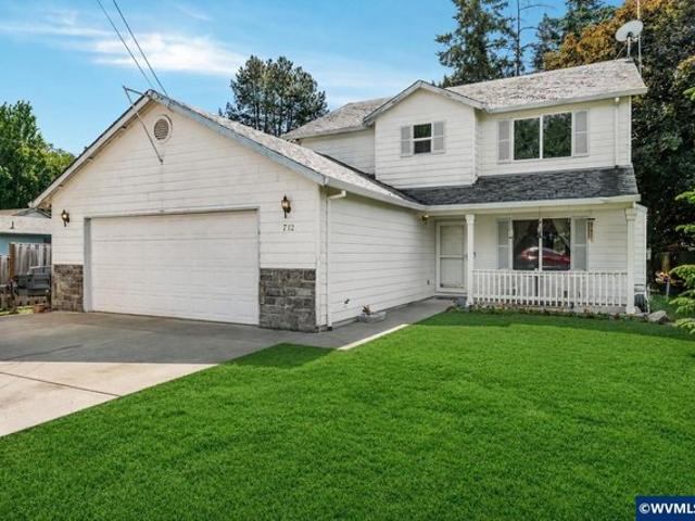 House for sale in Oregonia