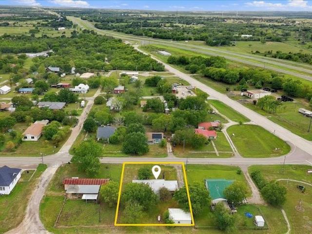 House for sale in Mount Calm, Hill County