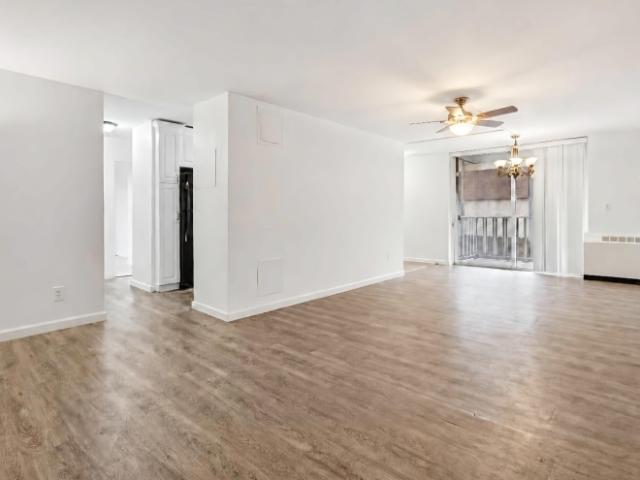Condo for sale in Elizabeth, New Jersey