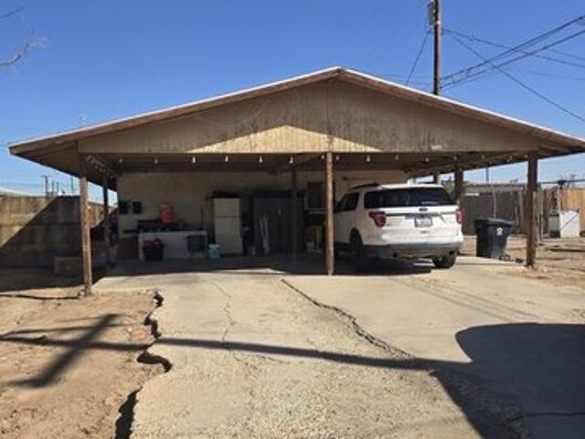 House for sale in Imperial, Imperial County