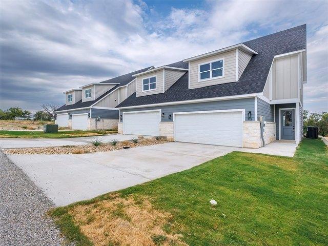 House for sale in Hamilton, Texas