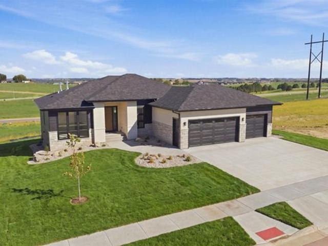 House for sale in Sioux Falls, Minnehaha County