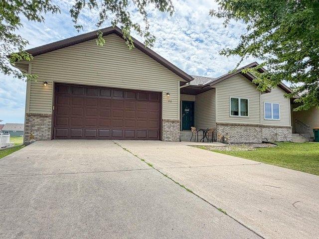 Townhouse for sale in Sibley, Minnesota