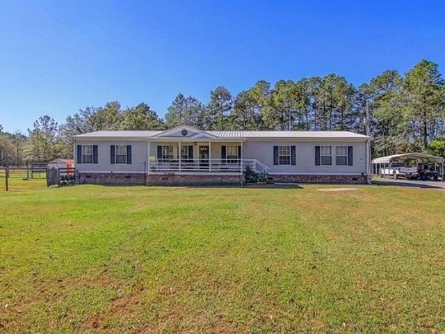 House for sale in Cottageville, South Carolina