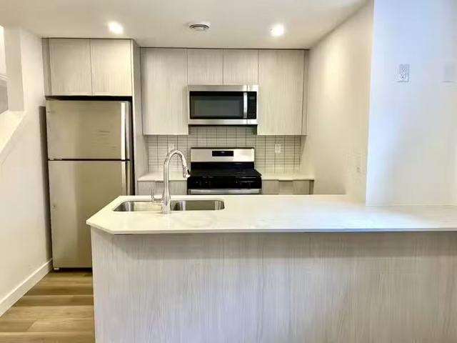 Condo for rent in Wedgewood, Alberta