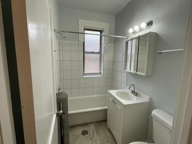 Apartment for rent in Chicago Park, Illinois