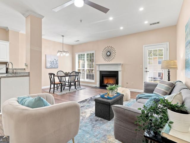 Townhouse for sale in Lithonia, DeKalb County