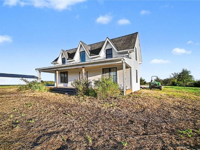 House for sale in Holt, Clinton County