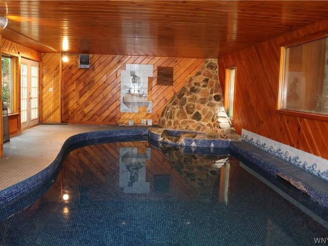 House for sale in Boston, New York