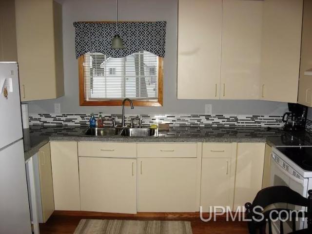 House for sale in Au Train, Michigan