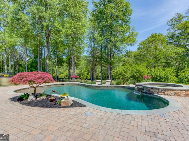 House for sale in Hoschton, Georgia