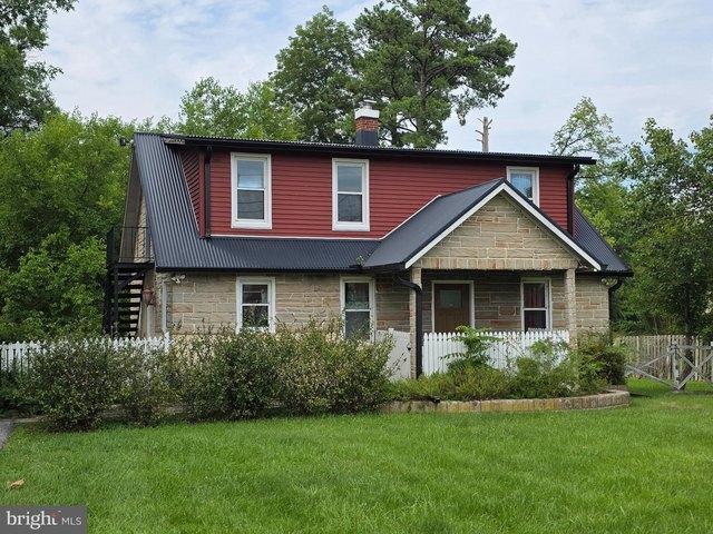 House for sale in Windsor Mill, Maryland