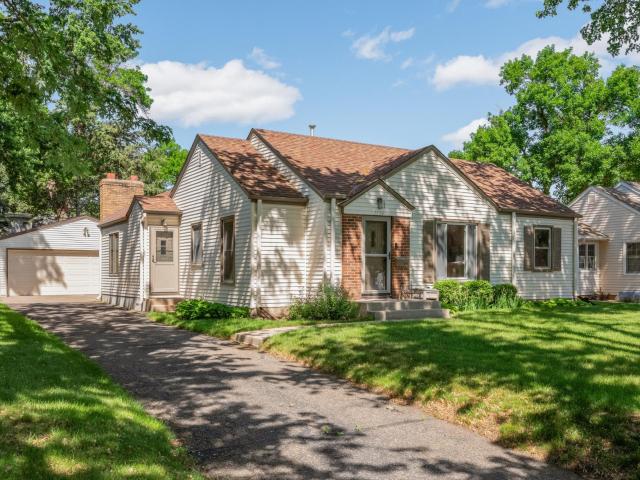 House for sale in Hennepin, Minnesota