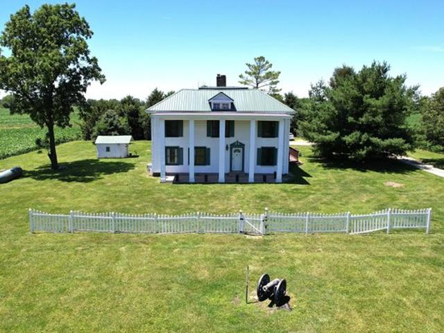 House for sale in Ladoga, Indiana