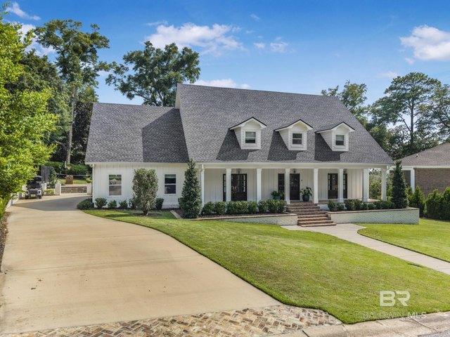 House for sale in Fairhope, Alabama