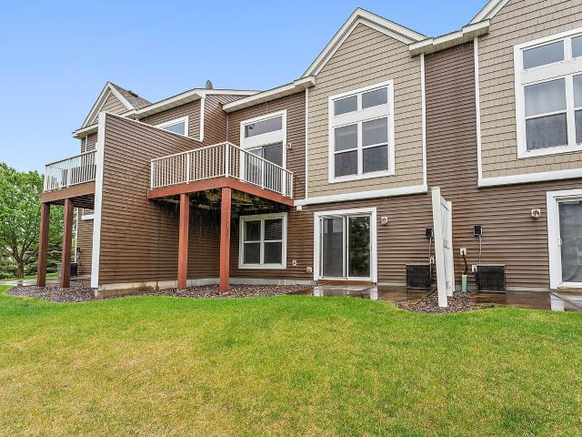 Townhouse for sale in Maple Grove