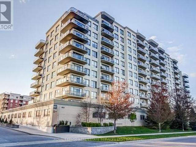 Condo for sale in Burlington, Ontario