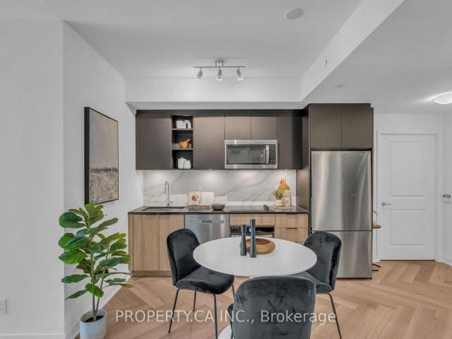 Condo for sale in Toronto, Golden Horseshoe