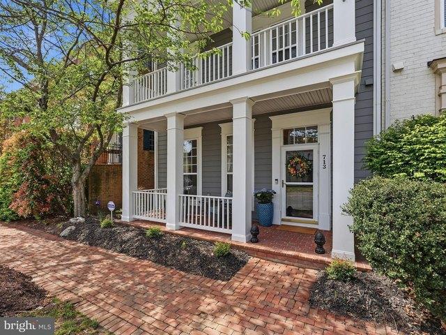 Townhouse for sale in Virginia