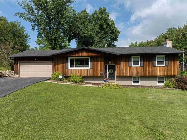 House for sale in Newburgh, Indiana