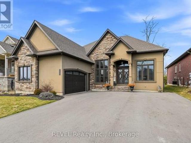 House for sale in Niagara, Ontario