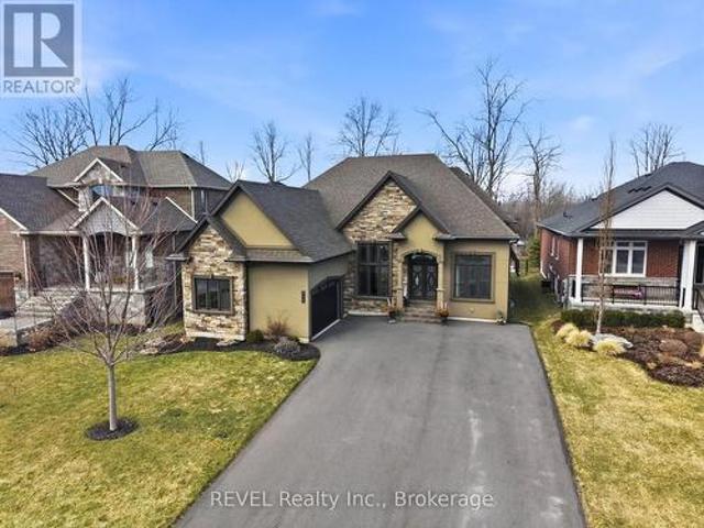 House for sale in Niagara, Ontario