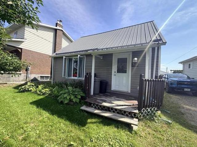 House for sale in Geraldton, Ontario